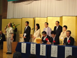 贈呈された施設代表者のコメントシーン